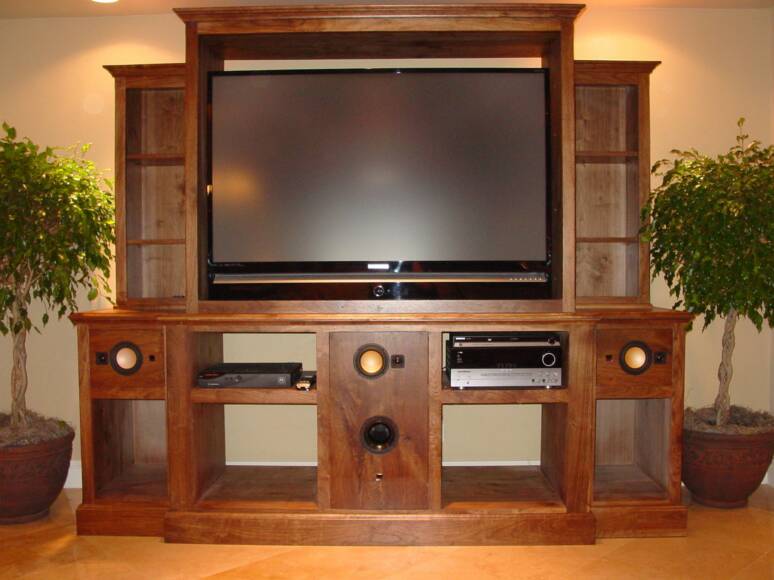entertainment center with built in speakers